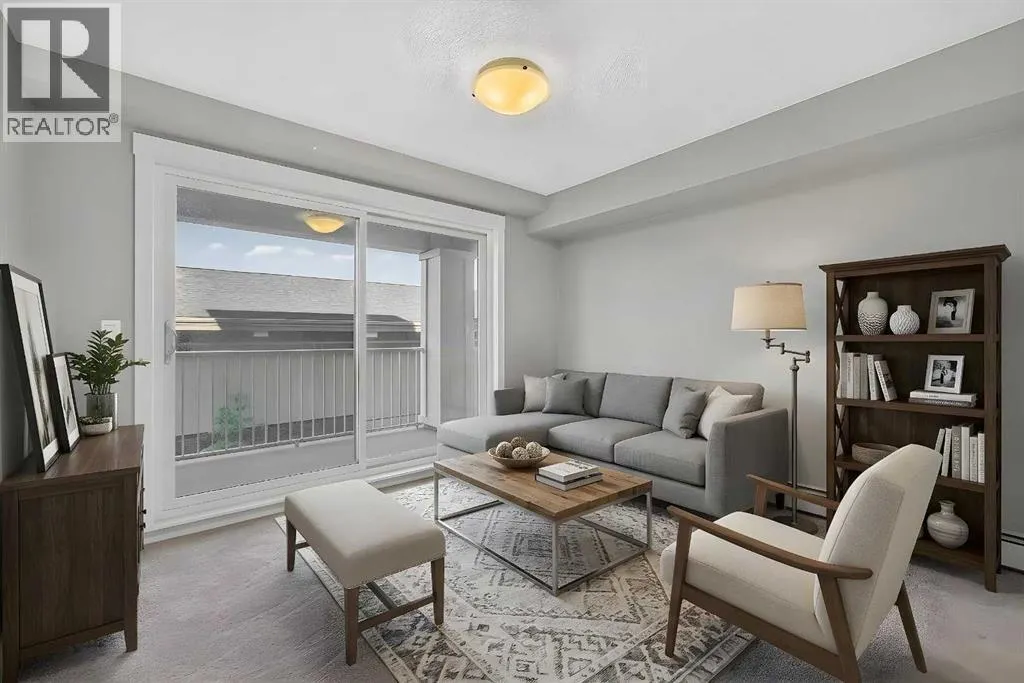 313, 130 AUBURN MEADOWS View SE