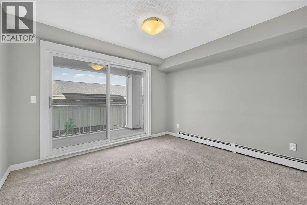 313, 130 AUBURN MEADOWS View SE