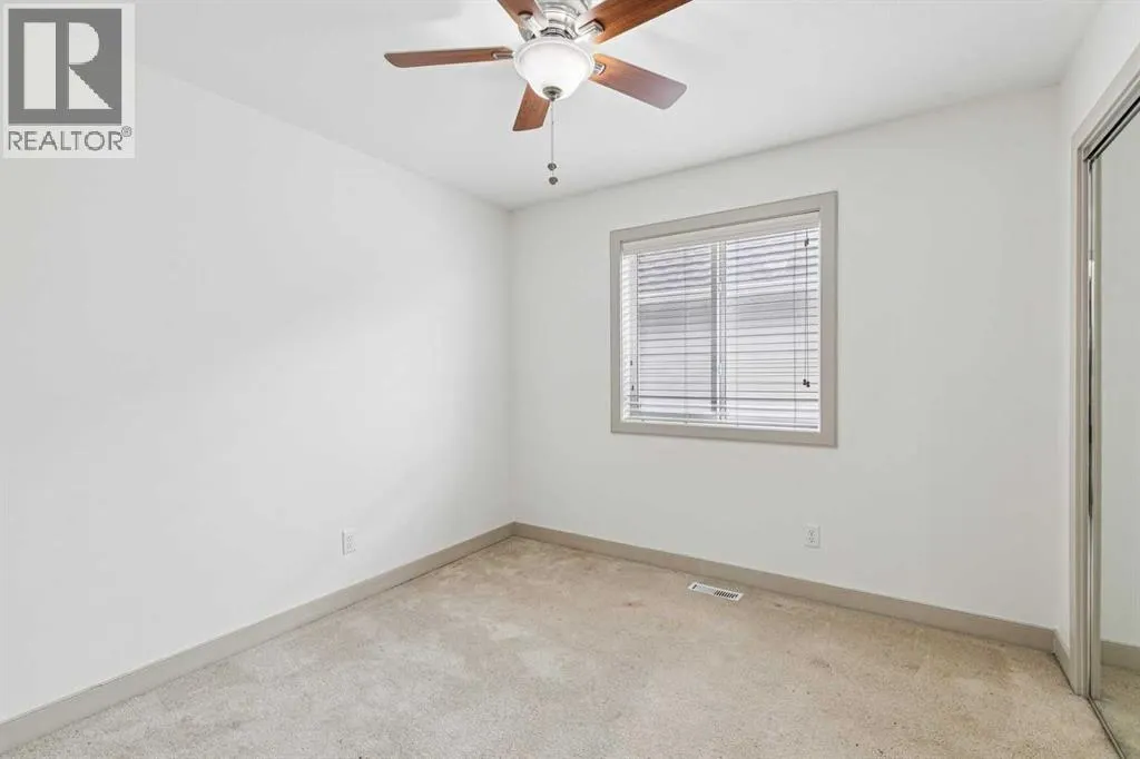 67 Everwoods Park SW