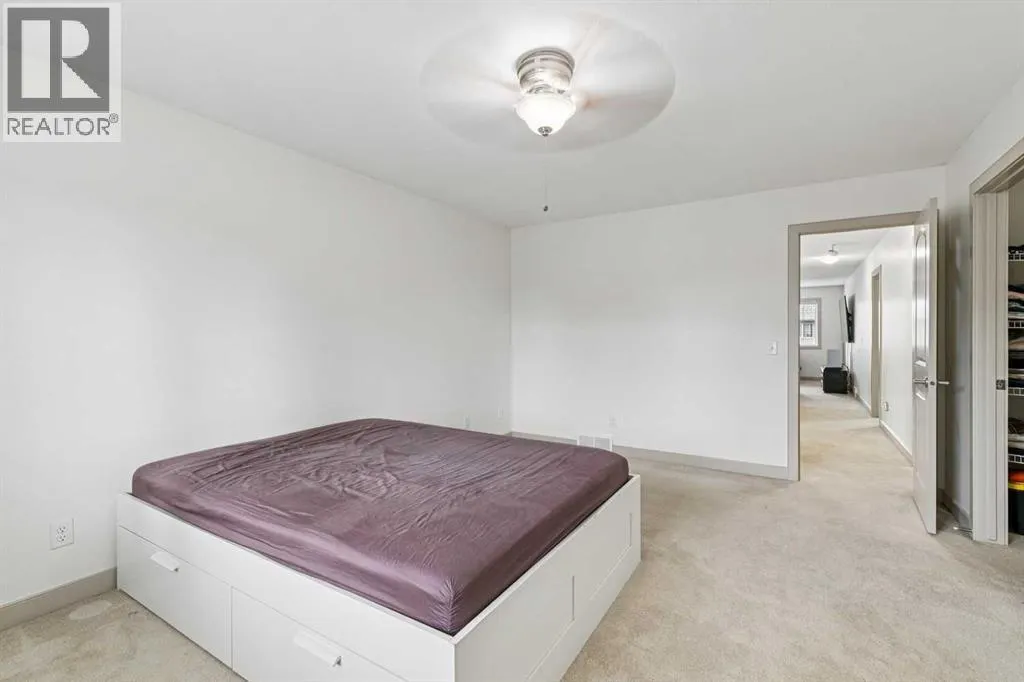 67 Everwoods Park SW