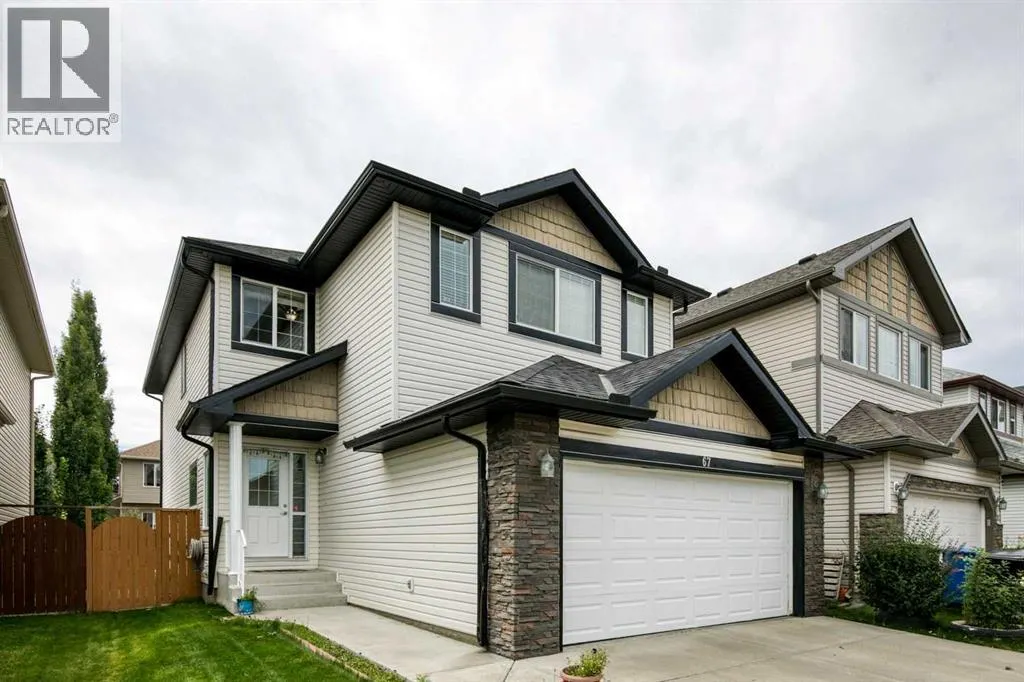 67 Everwoods Park SW