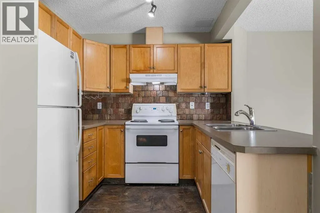 51 Eversyde Court SW