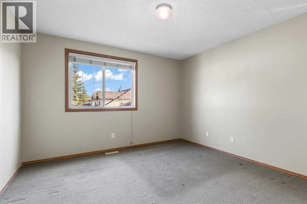 51 Eversyde Court SW