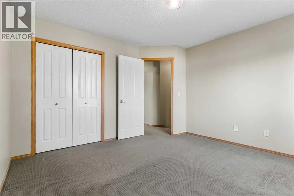 51 Eversyde Court SW