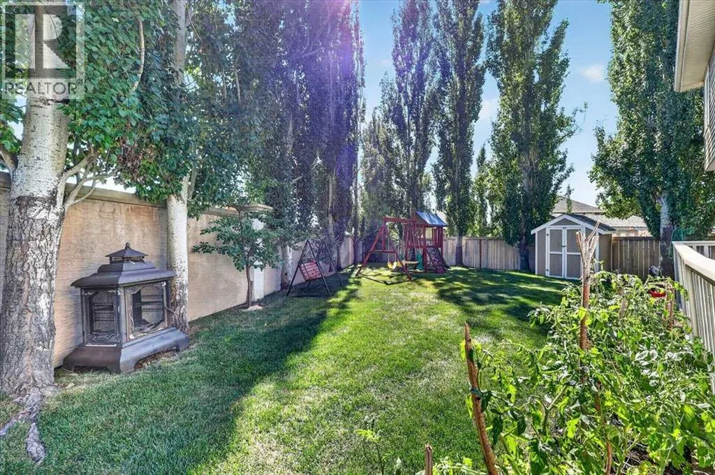 234 Elmont Bay SW