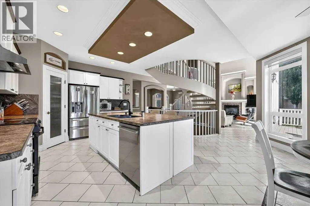 234 Elmont Bay SW