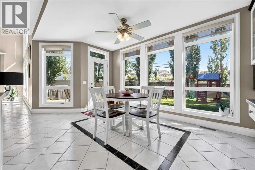 234 Elmont Bay SW