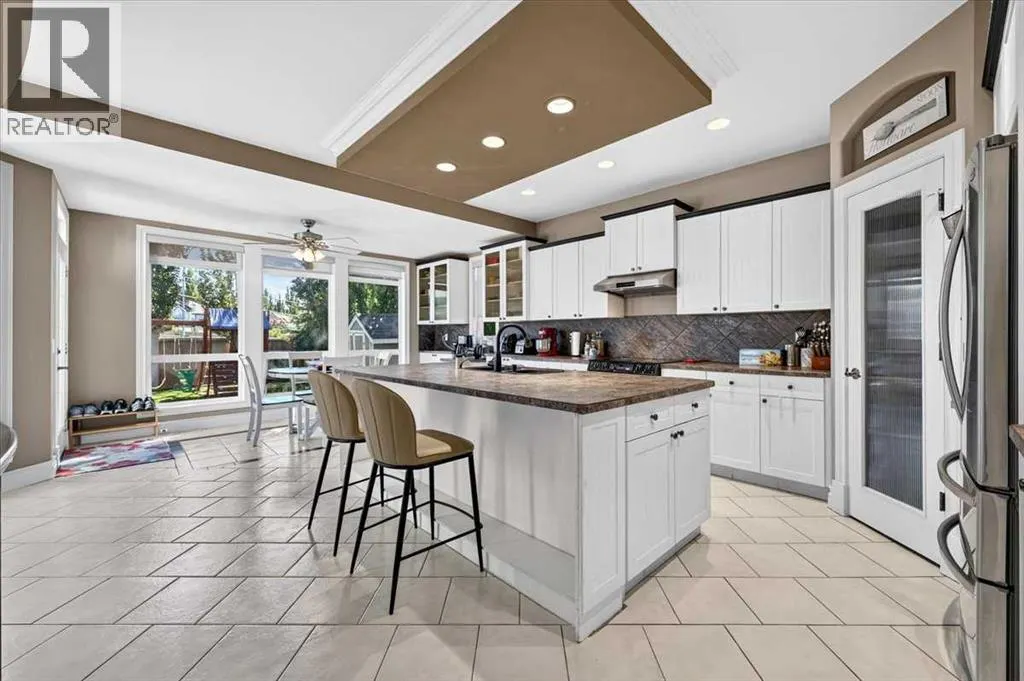 234 Elmont Bay SW