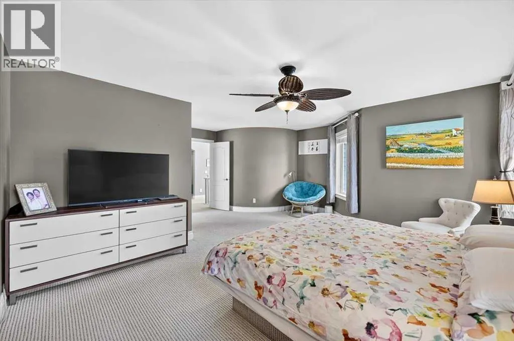 234 Elmont Bay SW
