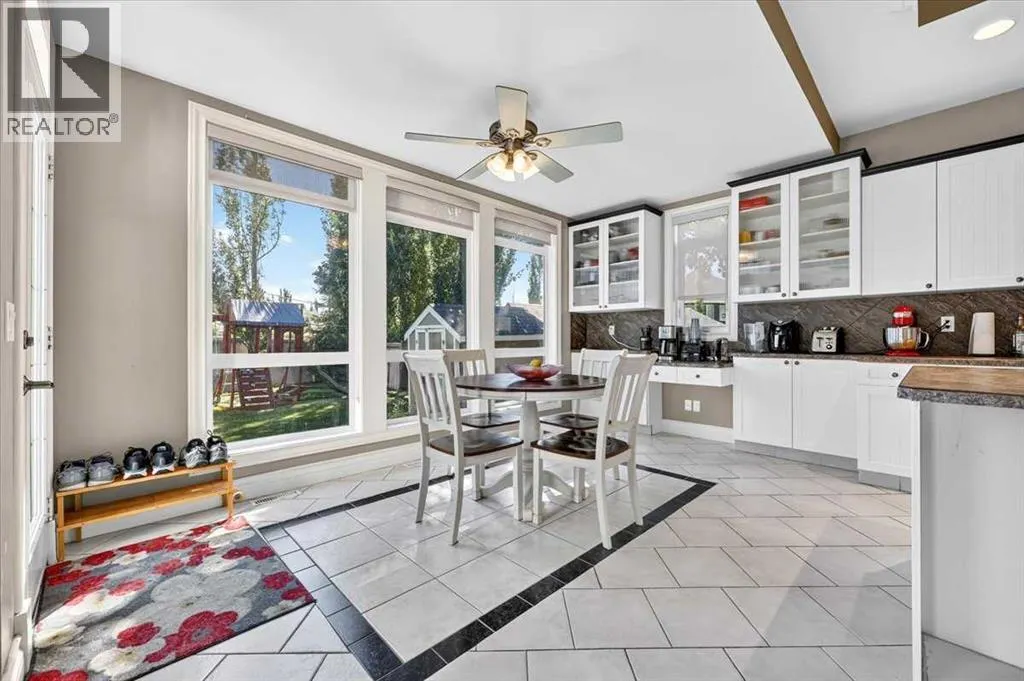 234 Elmont Bay SW