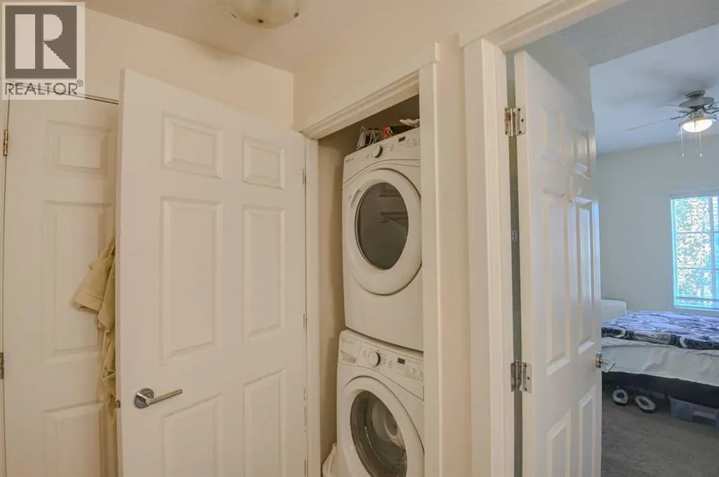 2414, 99 copperstone Park SE