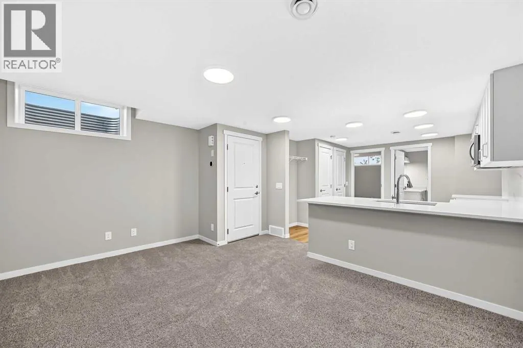 1302 Mahogany Boulevard SE