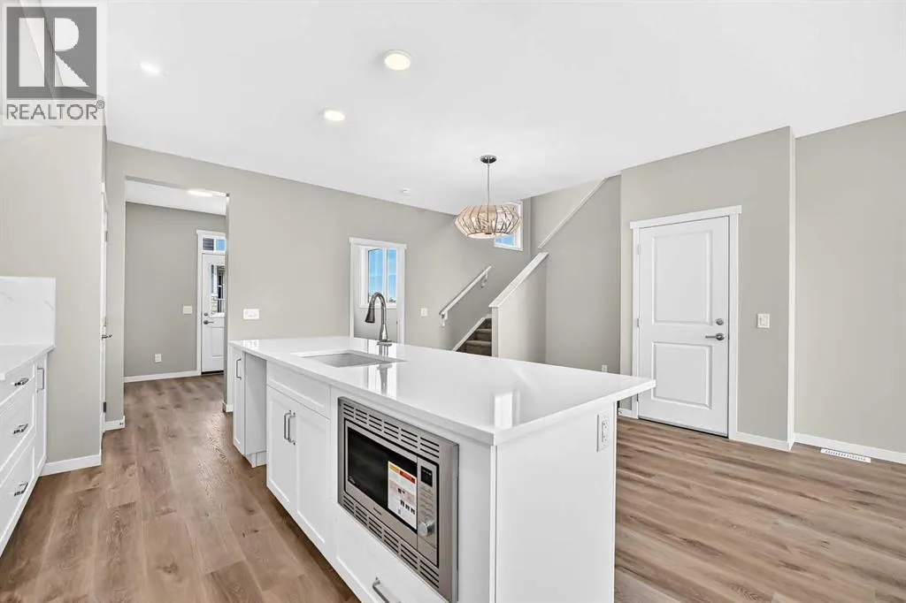1302 Mahogany Boulevard SE
