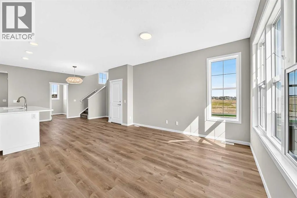 1302 Mahogany Boulevard SE