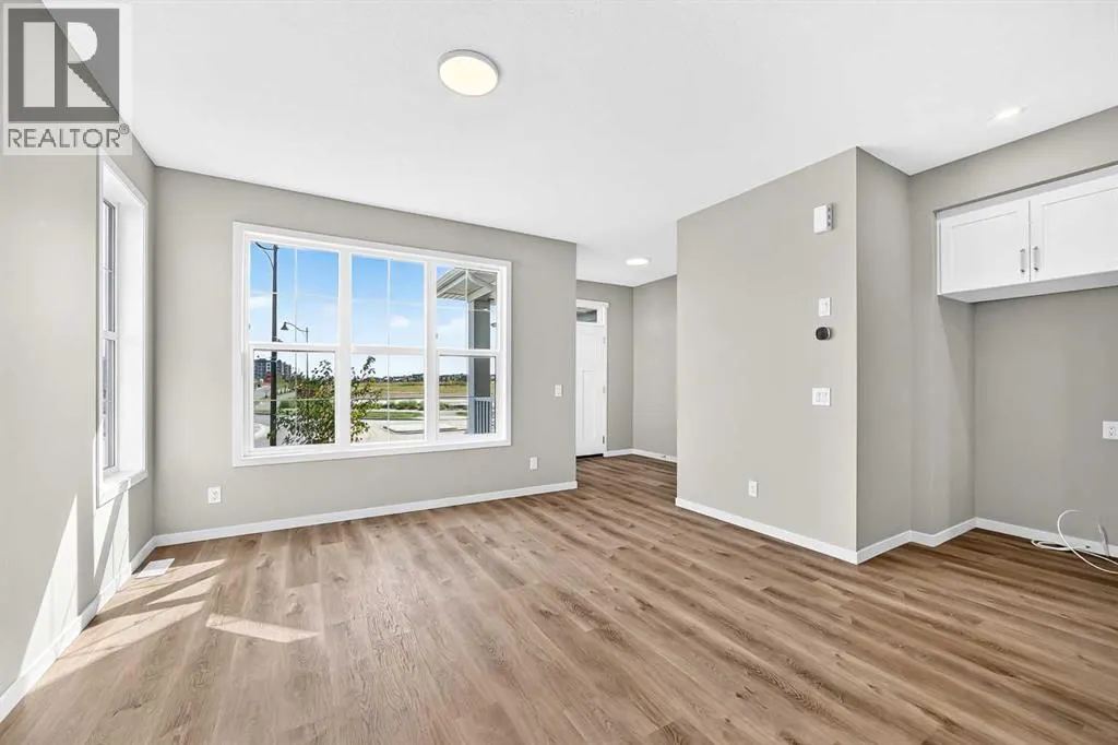 1302 Mahogany Boulevard SE