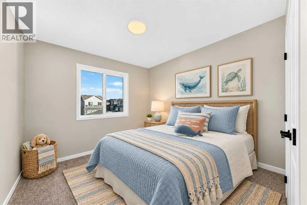72 Mercado Road SE