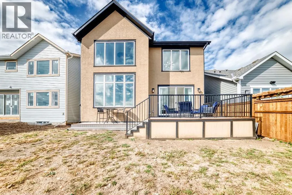 183 Marina Grove SE
