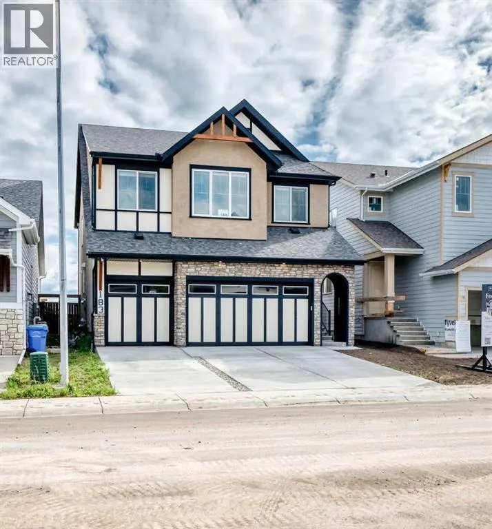 183 Marina Grove SE