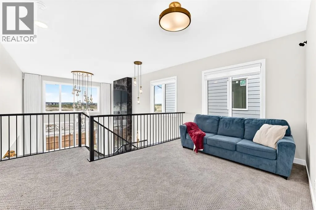 183 Marina Grove SE