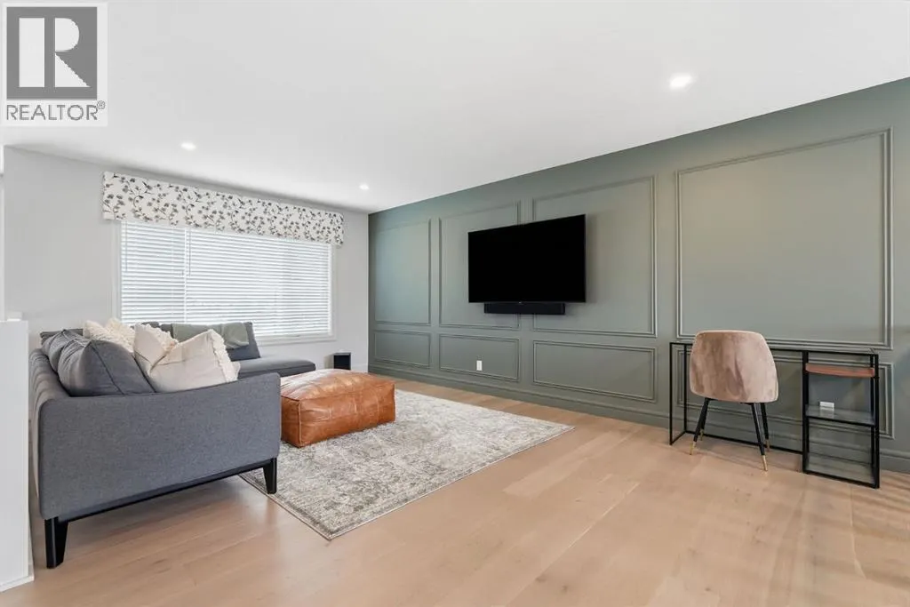 10 Legacy Woods Crescent SE