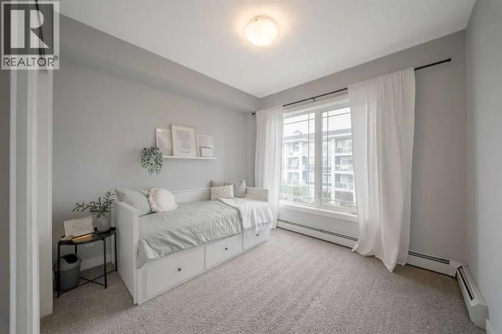 305, 100 Auburn Meadows Manor SE