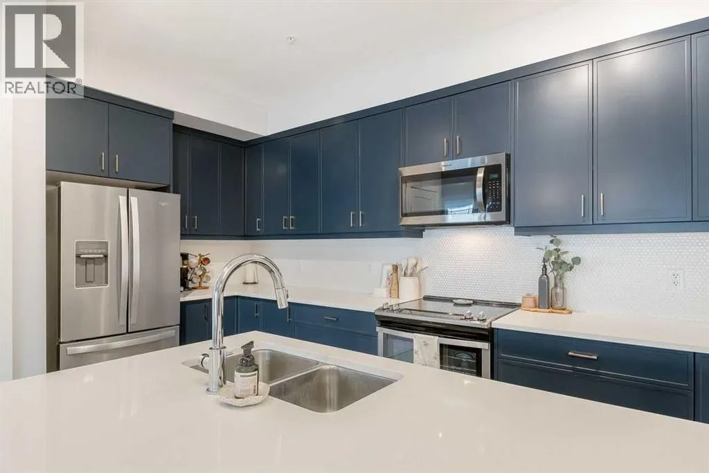 305, 100 Auburn Meadows Manor SE