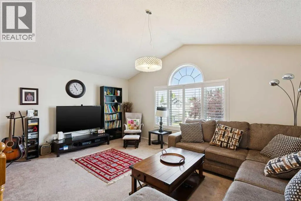 3766 Springbank Drive SW