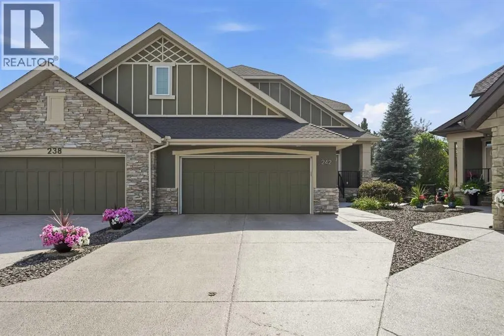 242 Cranleigh Place SE