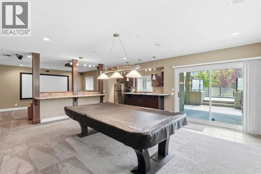 242 Cranleigh Place SE