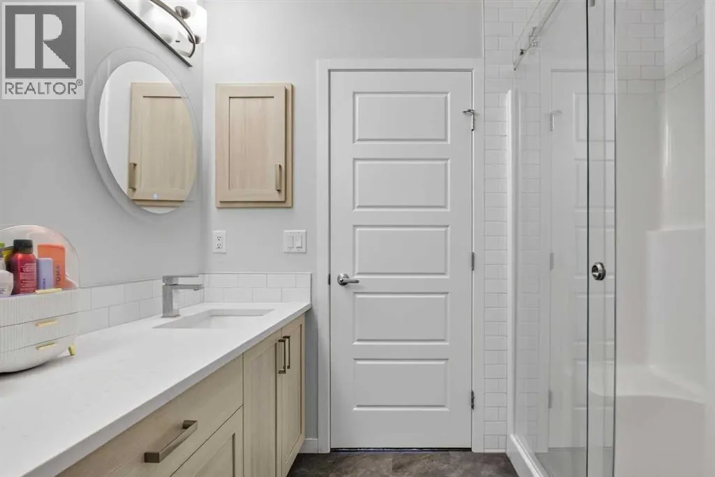 110, 42 Cranbrook Gardens SE