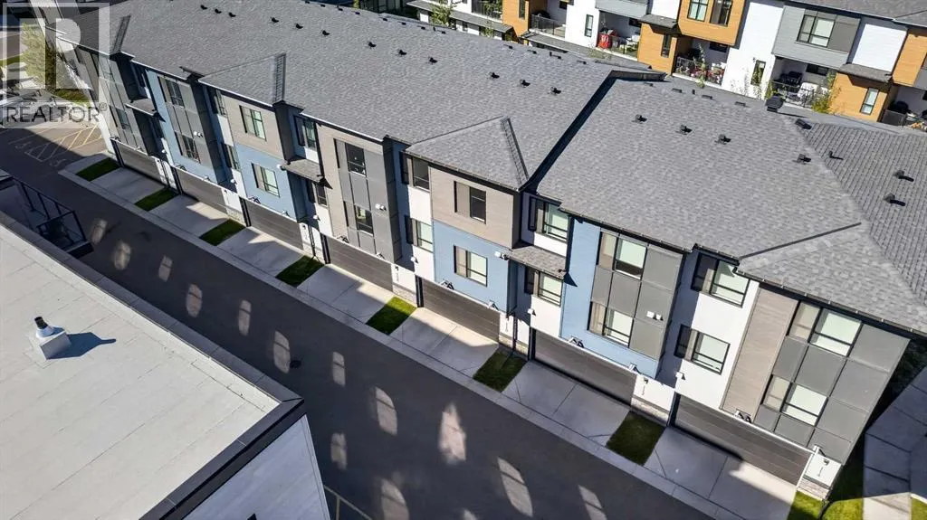 110, 42 Cranbrook Gardens SE