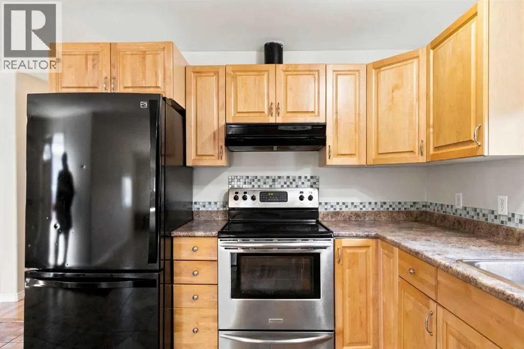 108 Grecian Place