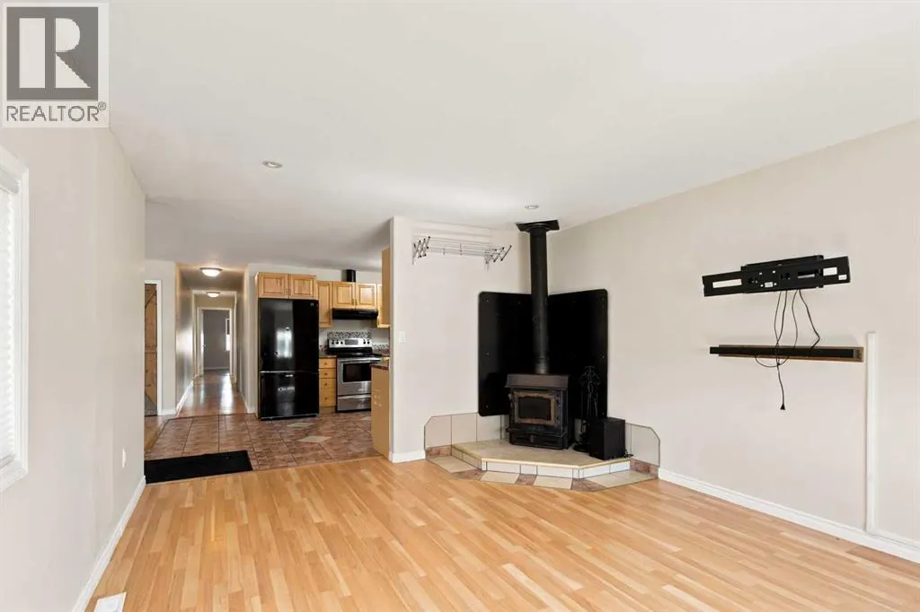 108 Grecian Place
