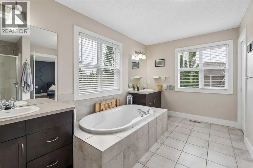 45 Mahogany Terrace SE