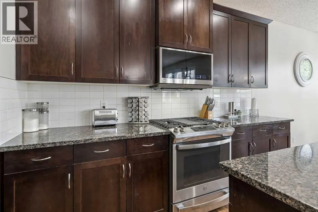 45 Mahogany Terrace SE