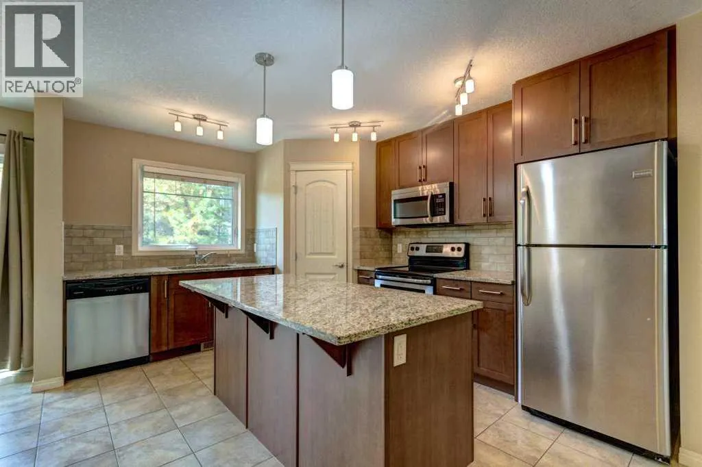 409 Cranberry Park SE