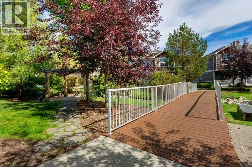 409 Cranberry Park SE