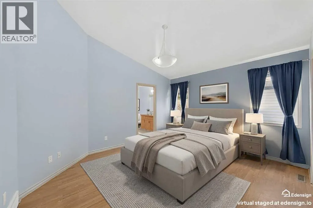 36 Kodiak Boulevard N