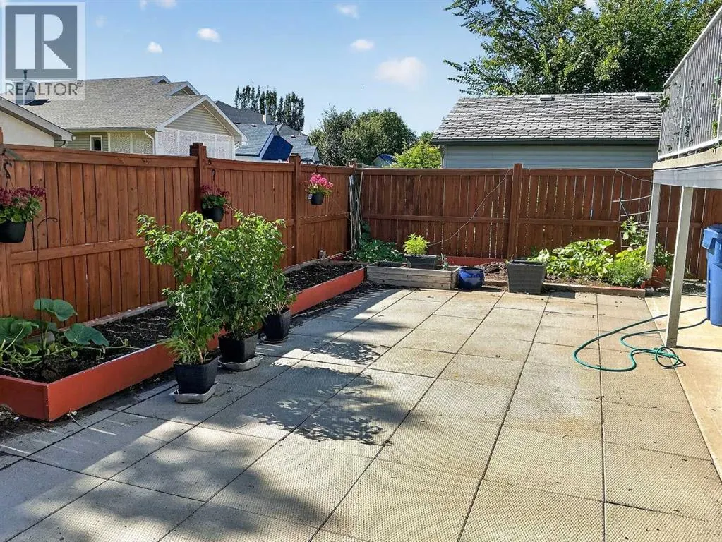 36 Kodiak Boulevard N