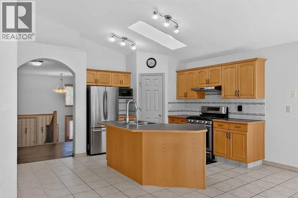 36 Kodiak Boulevard N