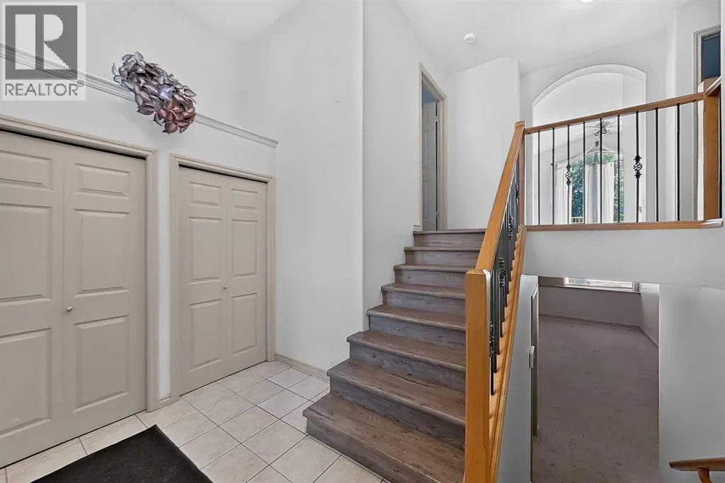 36 Kodiak Boulevard N