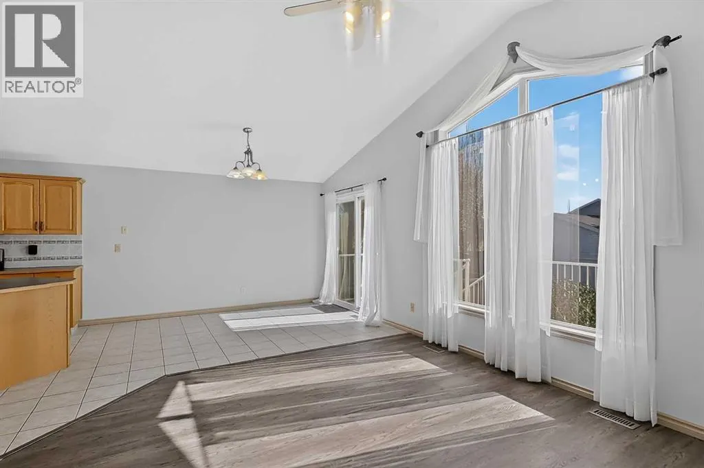 36 Kodiak Boulevard N