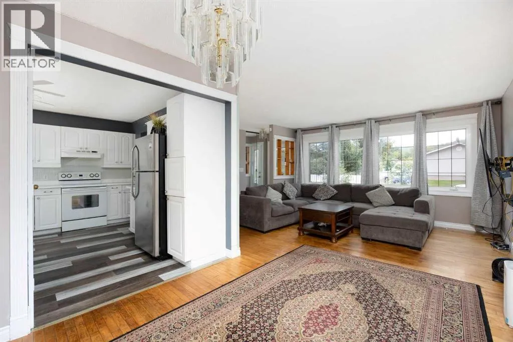 34 Biggs Avenue