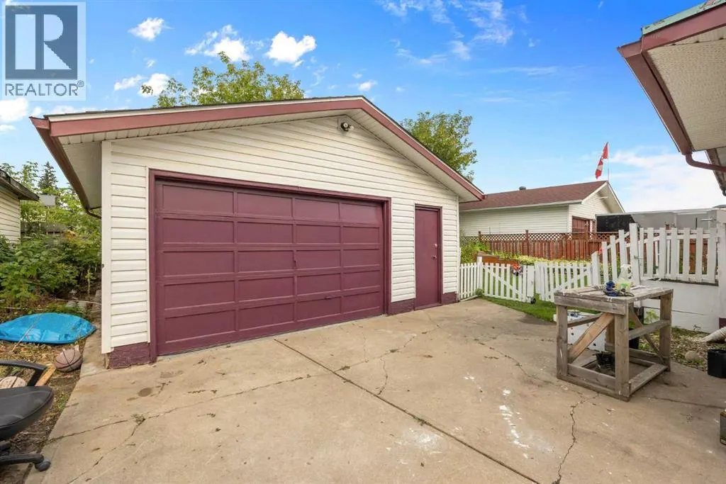 34 Biggs Avenue
