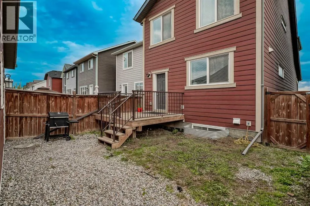 237 Masters Road SE