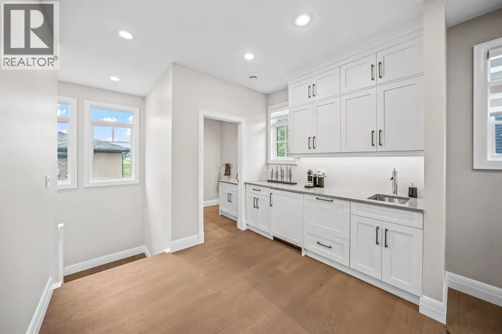 11 Elveden Place SW