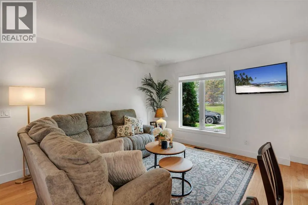 95 Shawglen Rise SW