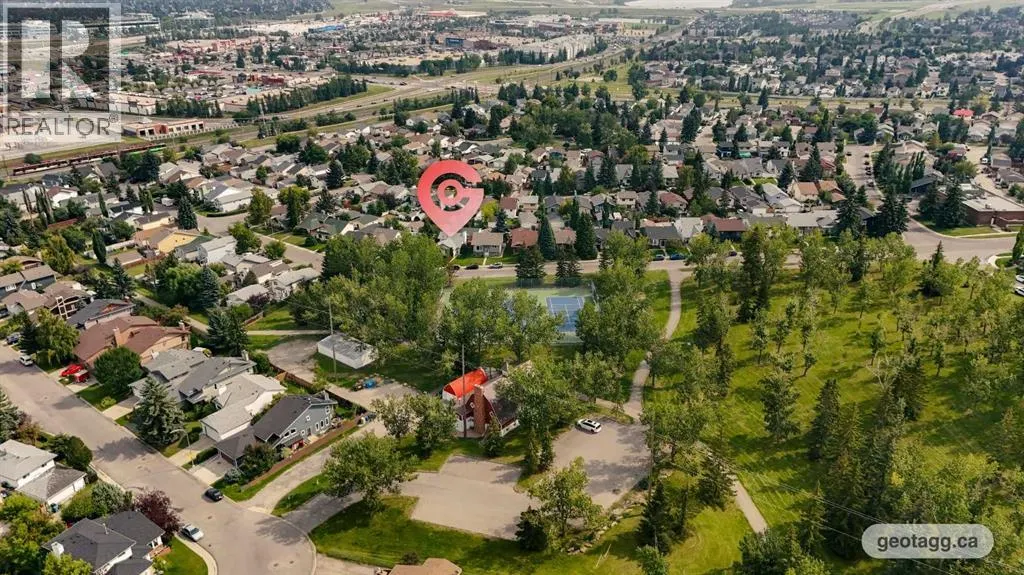 95 Shawglen Rise SW