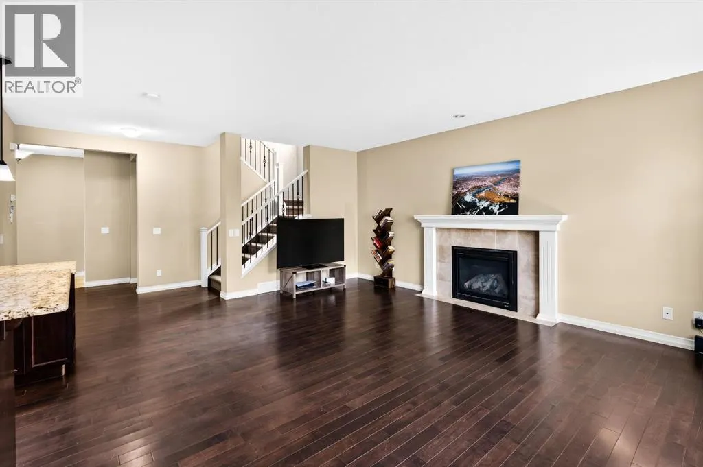 370 Silverado Way SW