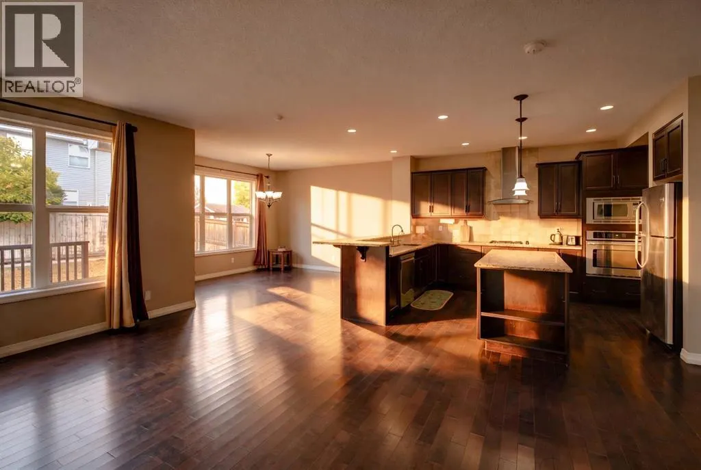 370 Silverado Way SW